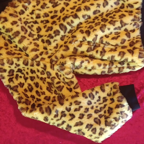SOURPUSS 3XL YELLOW LEPARD FUR BOMBER JACKET ZIP CLOSURE/POCKETS SOLD OUT - Picture 8 of 13